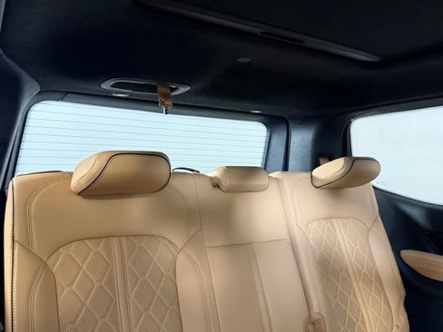 Used 2022 Jeep Grand Wagoneer Series III w/ Rear Seat Video Group 1 AWD/4WD image 57