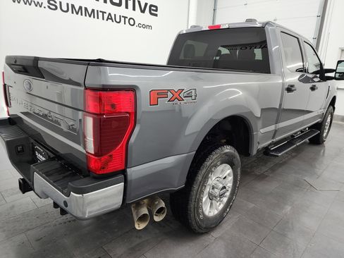 Used 2022 Ford F350 XLT w/ XLT Value Package image 4