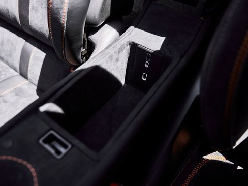 Used 2025 McLaren 750S Spider image 61