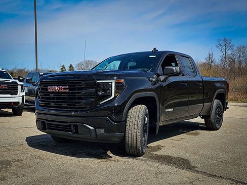 New 2026 GMC Sierra 1500 Elevation image 8