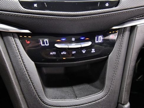 Used 2024 Cadillac XT5 Sportv AWD/4WD image 27