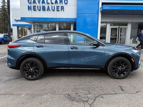 Used 2024 Buick Envista Sport Touring w/ Convenience I Package image 4