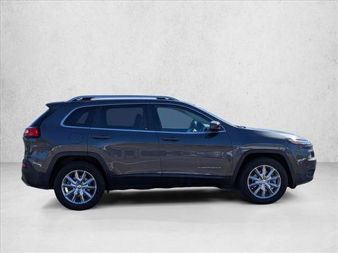 Used 2015 Jeep Cherokee Limited w/ Trailer Tow Group image 3
