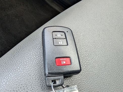 Used 2021 Toyota 4Runner SR5 Premium image 32