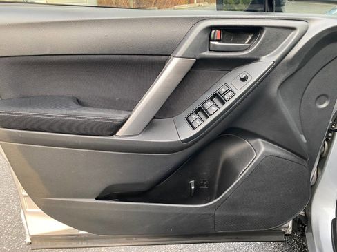 Used 2014 Subaru Forester 2.5i Premium w/ Protection Package #1 image 11