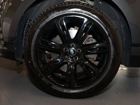 Used 2023 Land Rover Range Rover Velar R-Dynamic S image 24