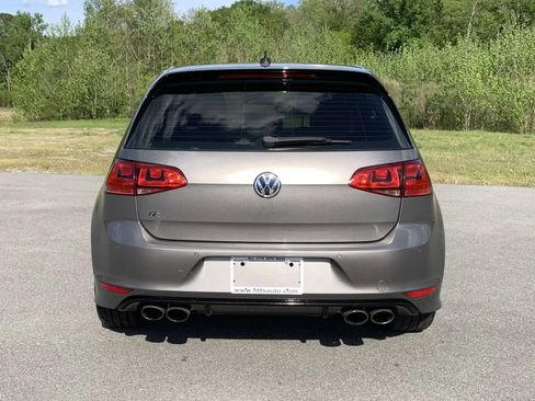 Used 2015 Volkswagen Golf R 4-Door image 6
