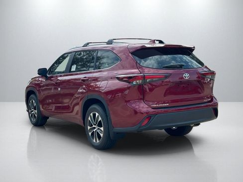 New 2026 Toyota Highlander XLE AWD/4WD image 7