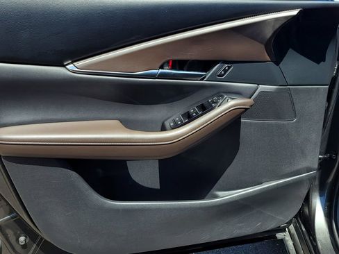 Used 2023 MAZDA CX-30 AWD 2.5 S w/ Premium Package image 12