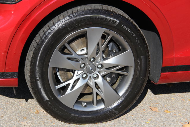 Used 2025 Genesis GV70 3.5T Sport AWD/4WD image 14