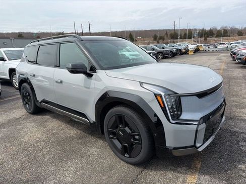 New 2026 Kia EV9 GT-Line image 1