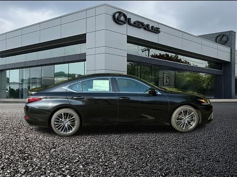 New 2025 Lexus ES 350 w/ Premium Package image 3