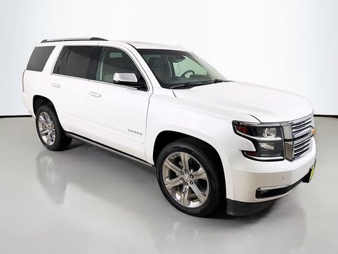 Used 2017 Chevrolet Tahoe Premier AWD/4WD image 4