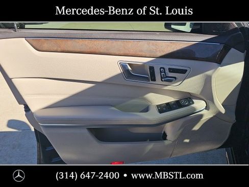 Used 2014 Mercedes-Benz E 350 4MATIC Sedan image 14
