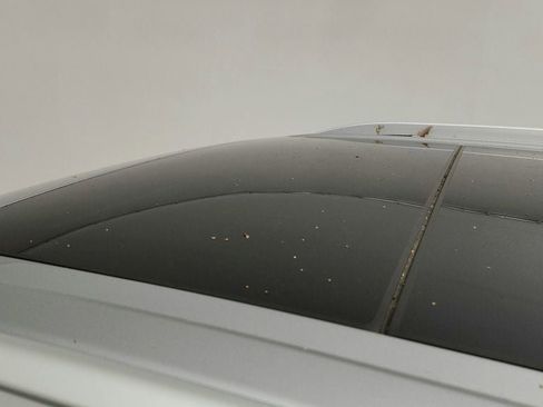 Used 2021 Ford Explorer Platinum w/ Equipment Group 601A image 10