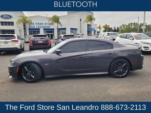 Used 2019 Dodge Charger Scat Pack w/ Plus Group RWD image 5