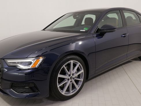 Used 2025 Audi A6 2.0T Premium image 4
