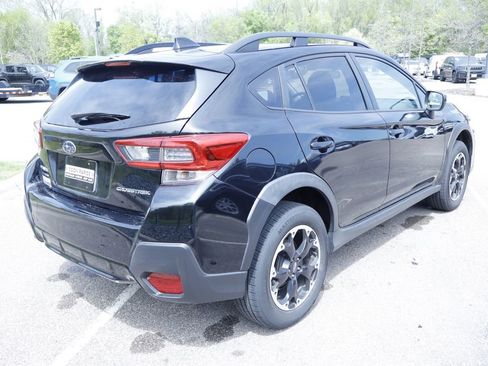 Used 2021 Subaru Crosstrek 2.0i Premium w/ Moonroof Package AWD/4WD image 6