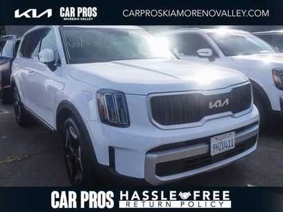 Certified 2024 Kia Telluride EX w/ EX Captain's Chair Package