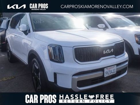 Certified 2024 Kia Telluride EX w/ EX Captain's Chair Package FWD image 1