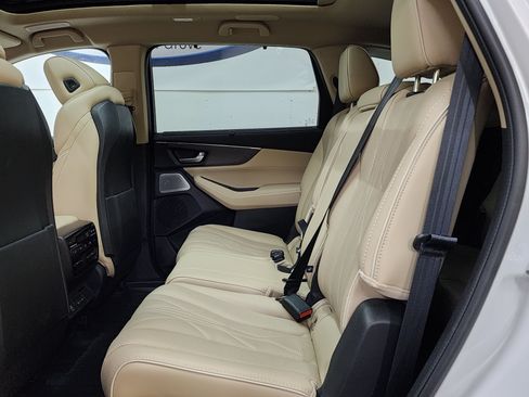 Certified 2026 Acura MDX SH-AWD w/ Advance Package image 17