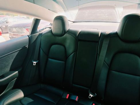 Used 2020 Tesla Model 3 Performance AWD/4WD image 4