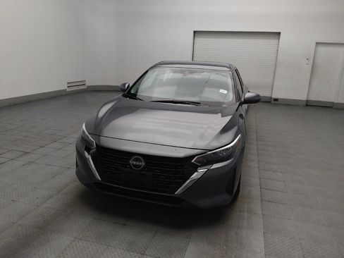 Used 2025 Nissan Sentra SV FWD image 15