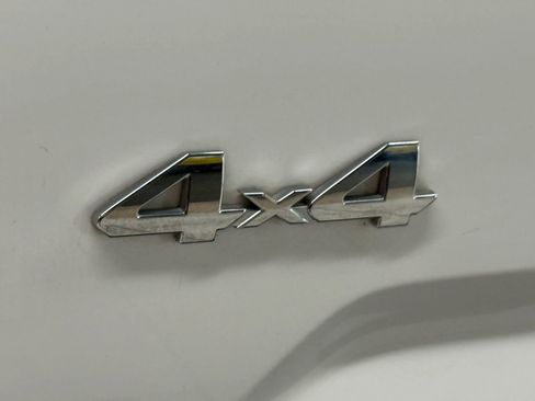 Used 2018 Toyota Tundra Platinum AWD/4WD image 13