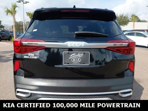 Certified 2023 Kia Seltos S image 6