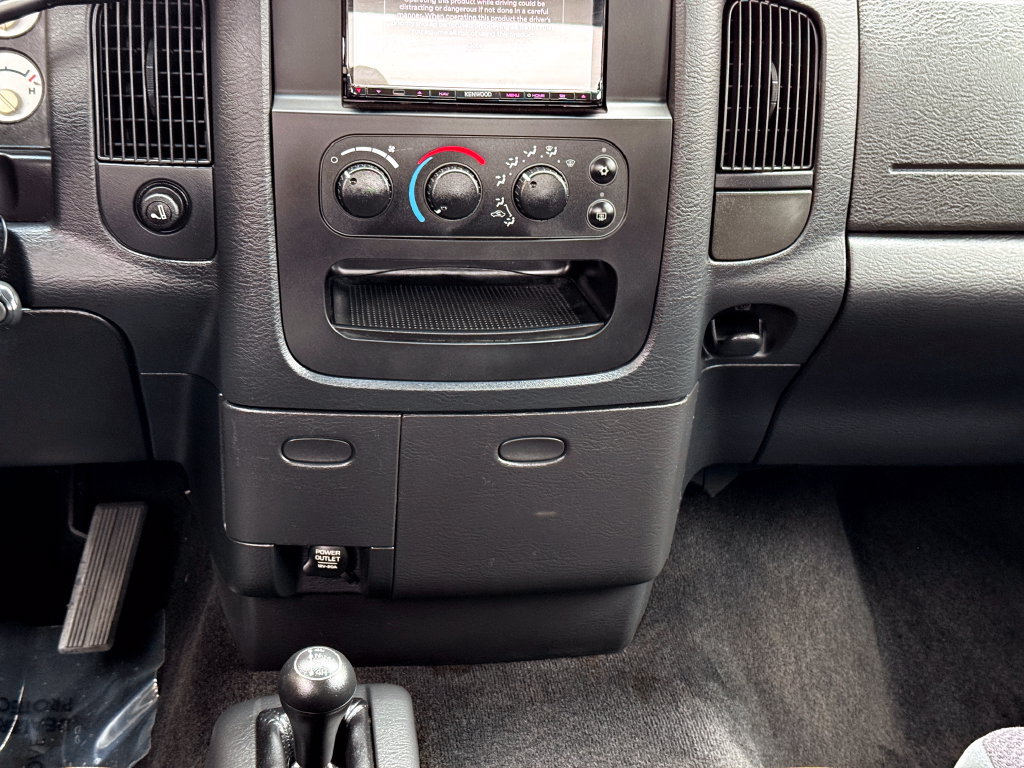 Used 2005 Dodge Ram 1500 Truck SLT w/ Trailer Tow Group AWD/4WD image 31