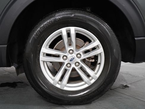 Certified 2022 Ford Explorer 4WD image 30