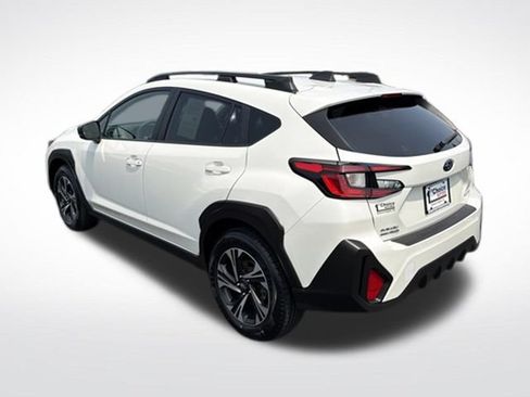 Used 2024 Subaru Crosstrek 2.0i Premium AWD/4WD image 4
