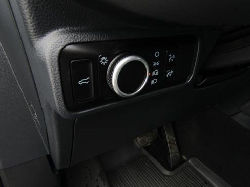 Used 2025 Ford Explorer Active image 20