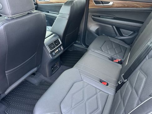 New 2026 Volkswagen Atlas SE FWD image 10