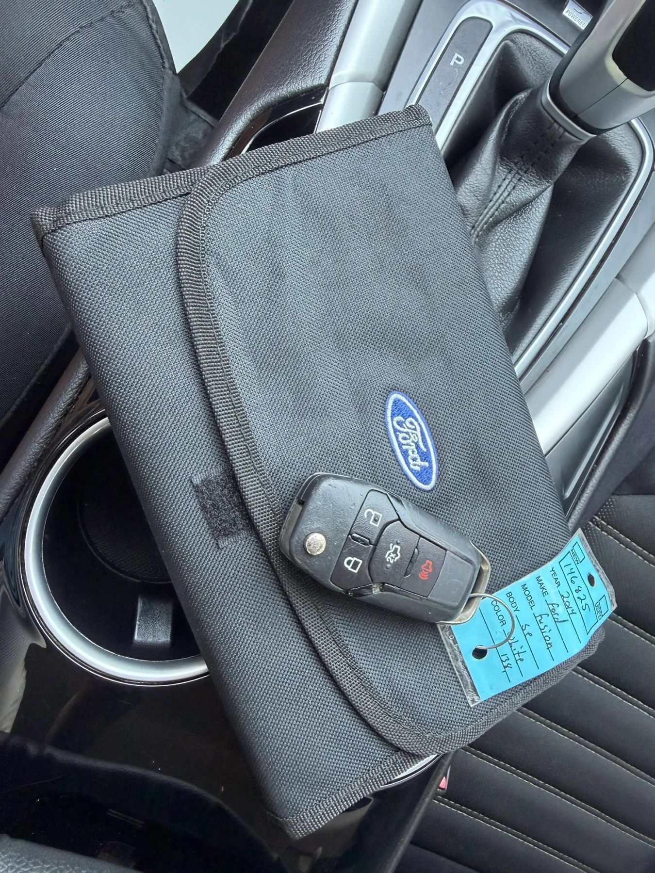 Used 2014 Ford Fusion SE FWD image 35