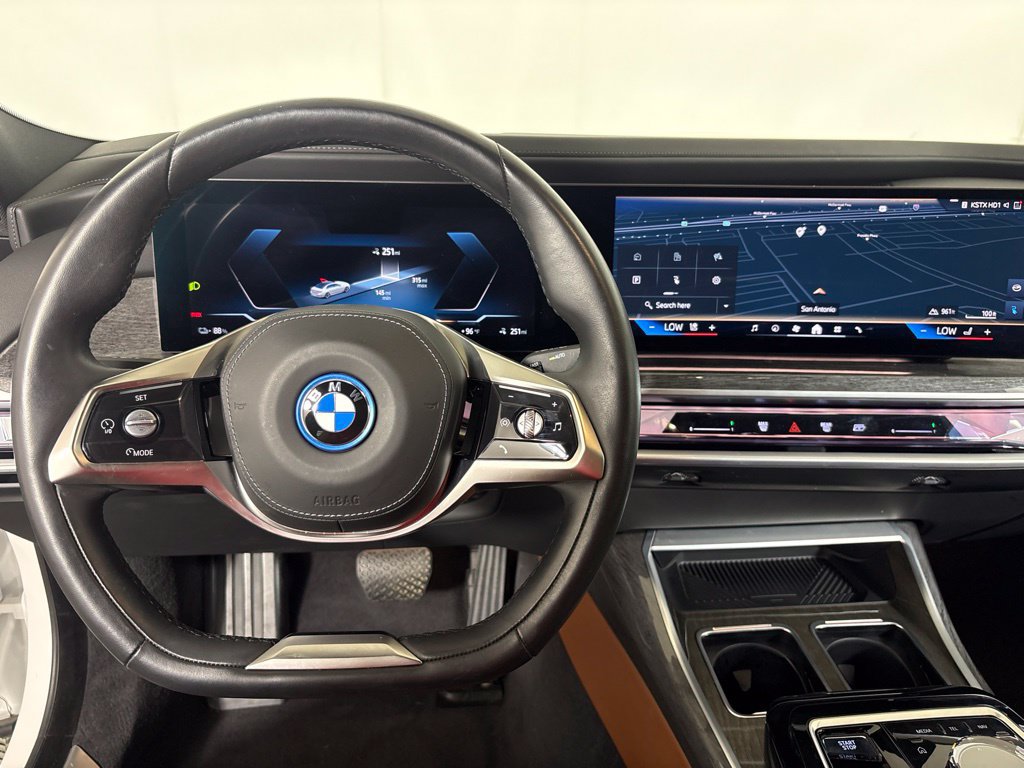 Certified 2024 BMW i7 eDrive50 RWD image 19