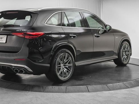 Used 2025 Mercedes-Benz GLC 43 AMG 4MATIC image 9