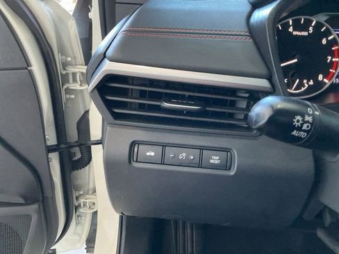 Used 2022 Nissan Altima 2.5 SR image 8