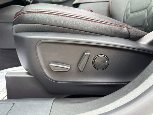 Used 2024 Ford Escape ST-Line Elite w/ Premium Technology Package AWD/4WD image 24