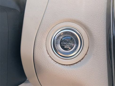 Used 2021 Mercedes-Benz C 300 Sedan image 23