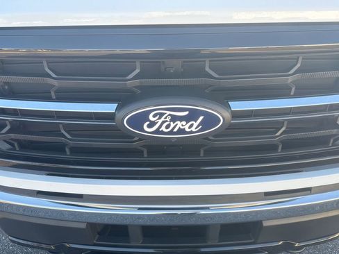 Used 2024 Ford F150 XLT w/ Mobile Office Package image 27