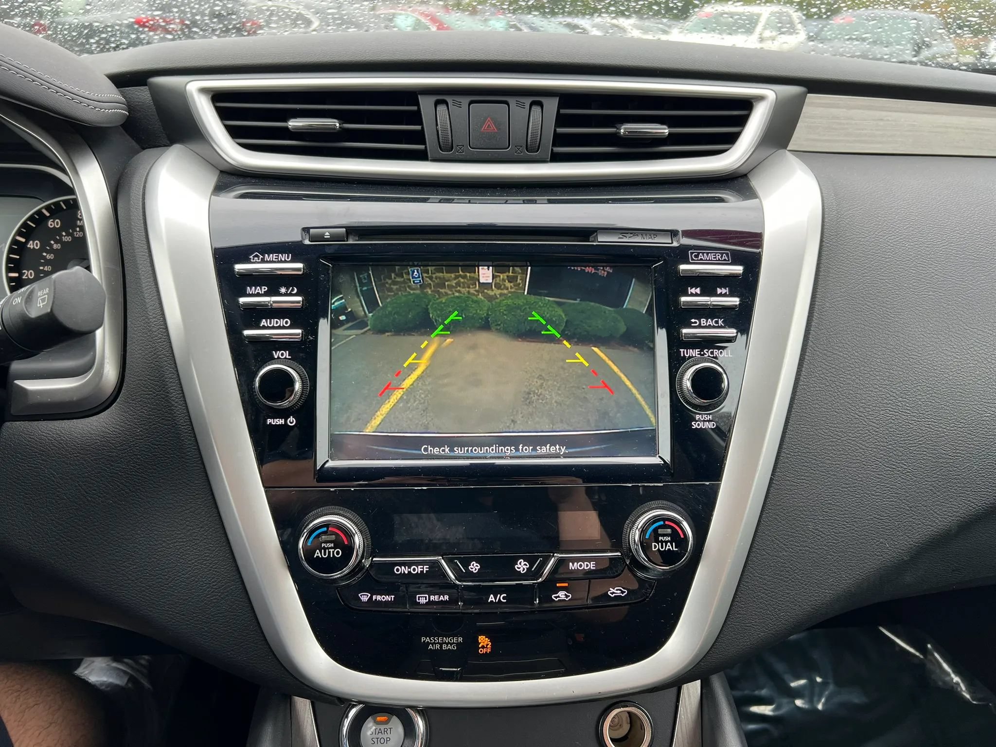 Used 2017 Nissan Murano SV AWD/4WD image 16