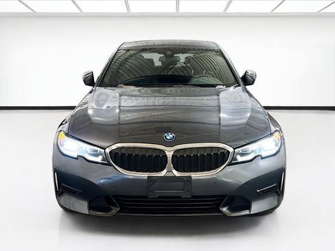 Used 2022 BMW 330e w/ Convenience Package RWD image 2