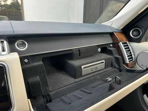 Used 2020 Land Rover Range Rover HSE image 53