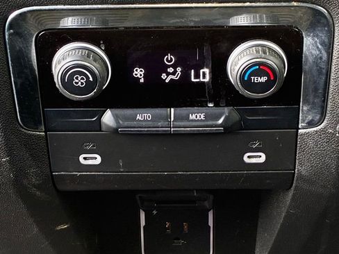 Used 2022 Chevrolet Tahoe LS AWD/4WD image 25