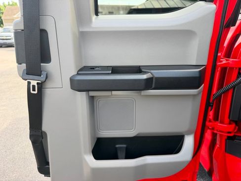 Used 2019 Ford F150 XL w/ Equipment Group 101A Mid AWD/4WD image 14
