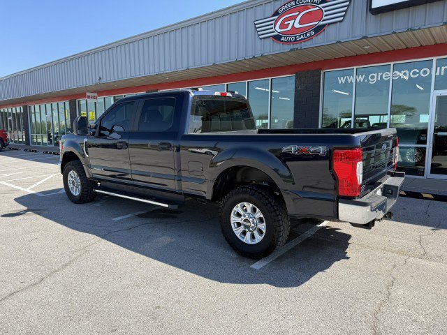 Used 2021 Ford F250 XL w/ STX Appearance Package AWD/4WD image 4