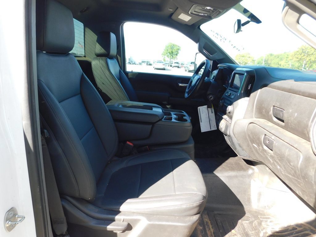 Used 2022 Chevrolet Silverado 2500 W/T w/ WT Convenience Package RWD image 3