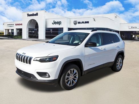 Used 2022 Jeep Cherokee Latitude Lux image 3