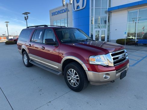 Used 2014 Ford Expedition EL XLT w/ Equipment Group 202A image 3